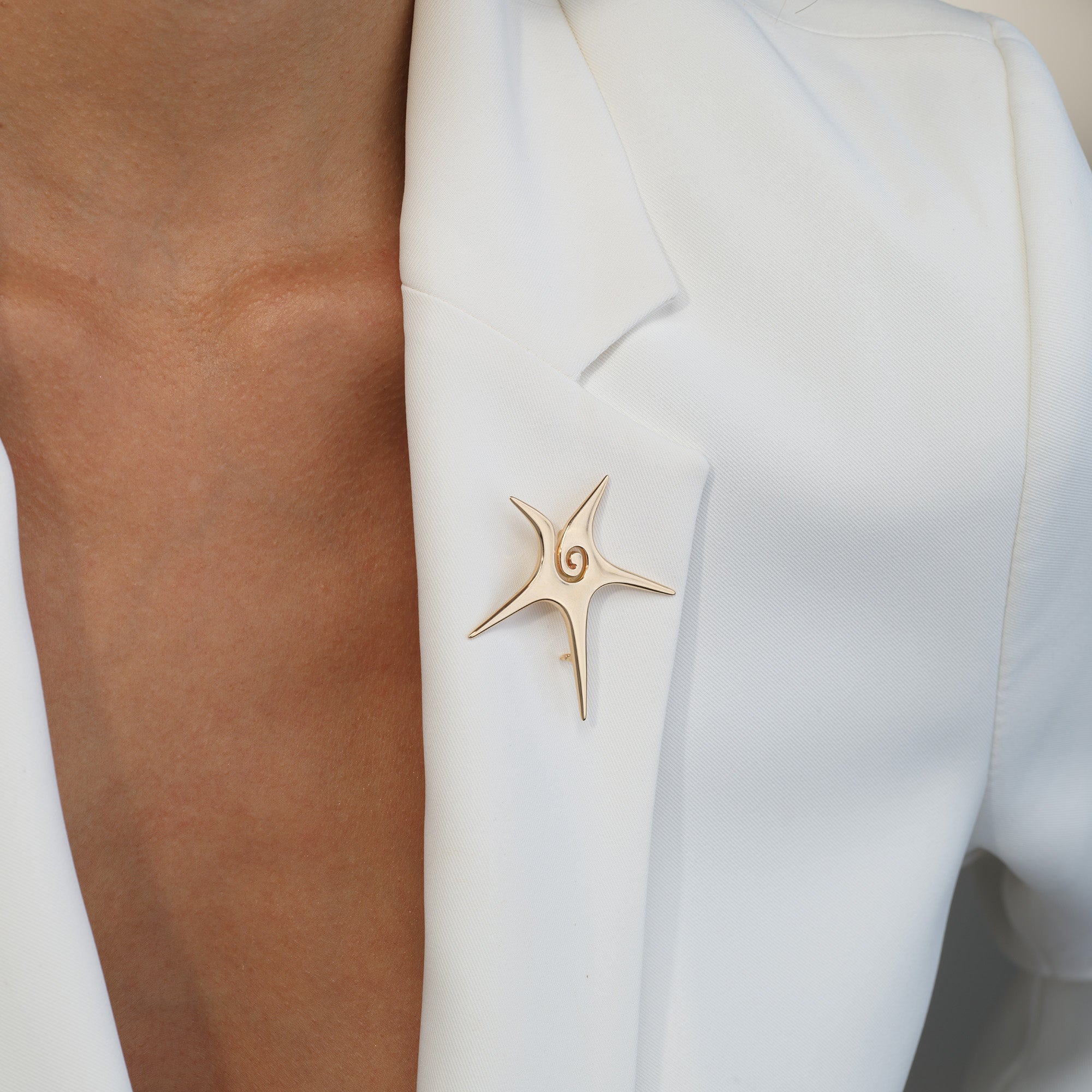 Caracola Conch Shell Brooch