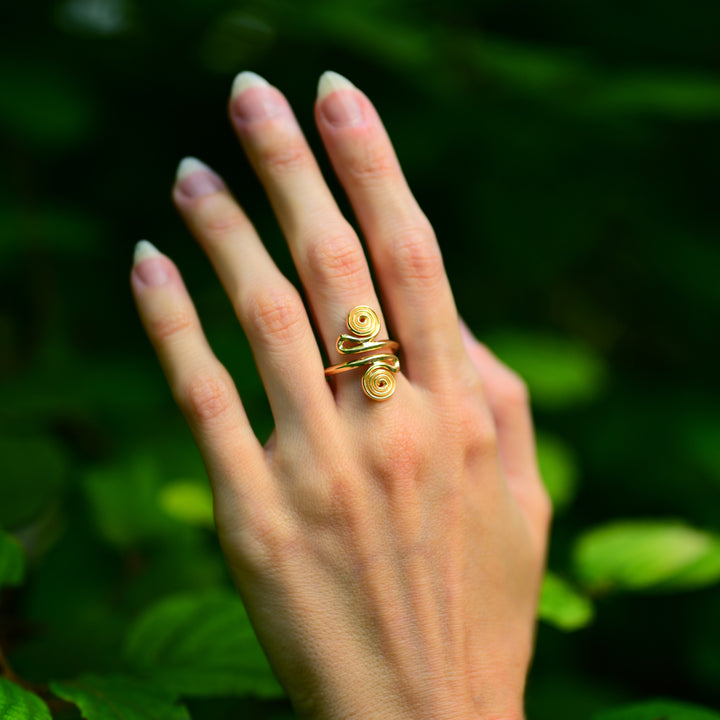 Serpentine Spiral Ring